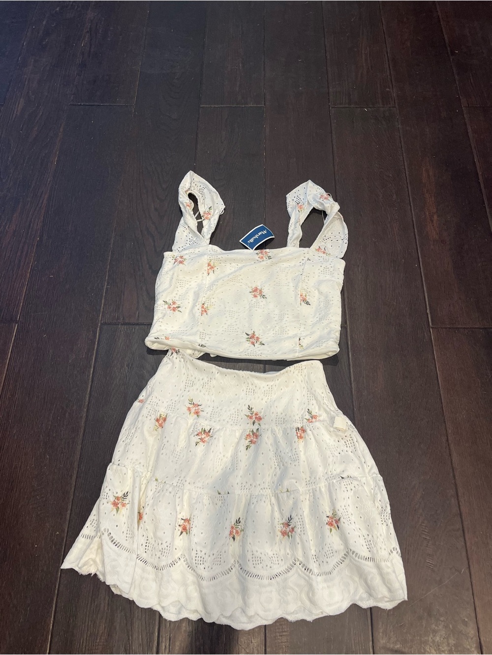 2 PC Summer Floral set.